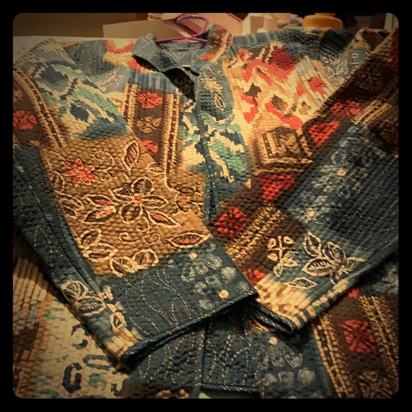 Jacket - Picture 2 of 3